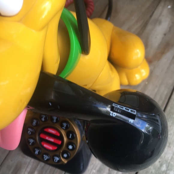 DISNEY Vintage Pluto Talking Telephone Push Button Phone Decor - Picture 12 of 12